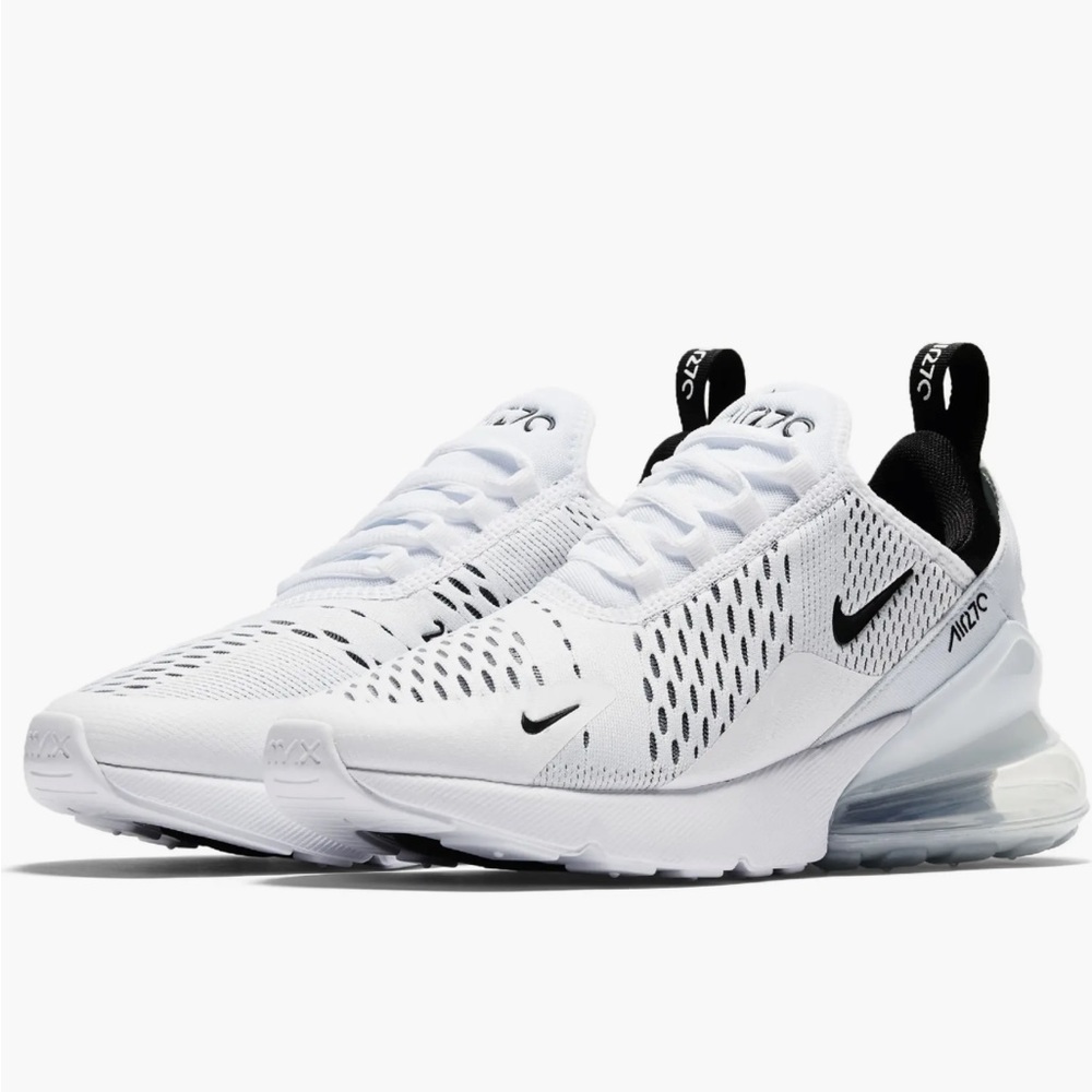 Nike Air Max 270 Women’s size 7